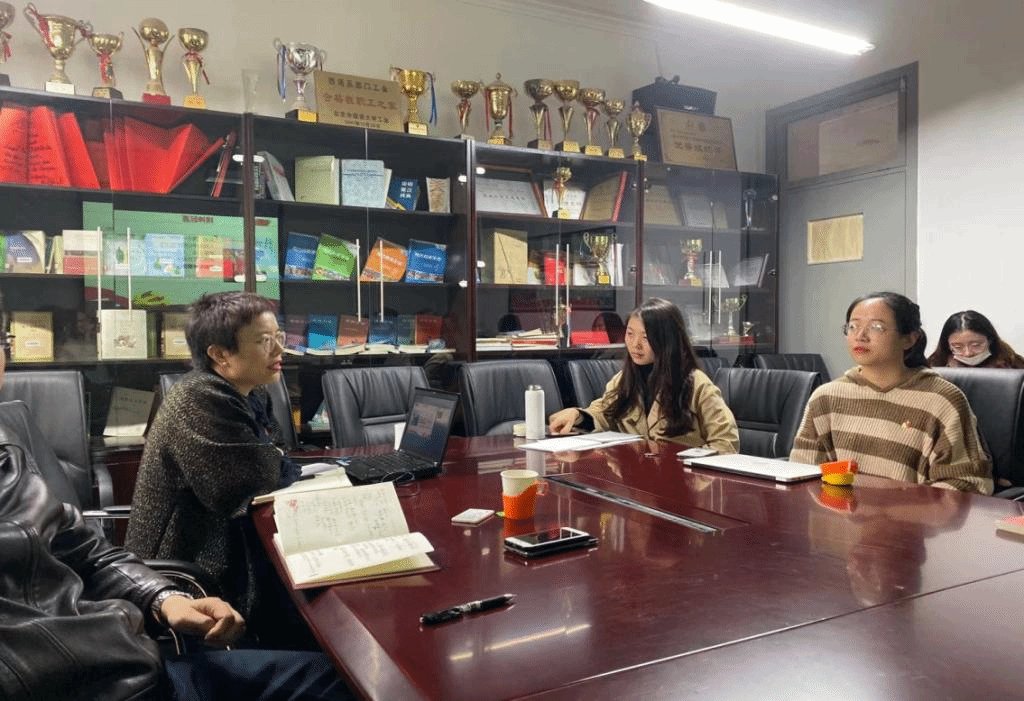 牢记使命”主题澳门百利宫官网最新版下